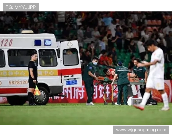 平果球员黄威捐出球迷善款6666元暖心助力罕见病患者援助行动 平果球员黄威捐出球迷善款6666元暖心助力罕见病患者援助行动