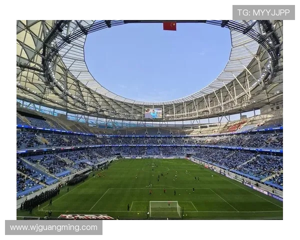 大连英博本赛季934048人:刷新中国足球主场世界纪录! 大连英博本赛季934048人:刷新中国足球主场世界纪录!